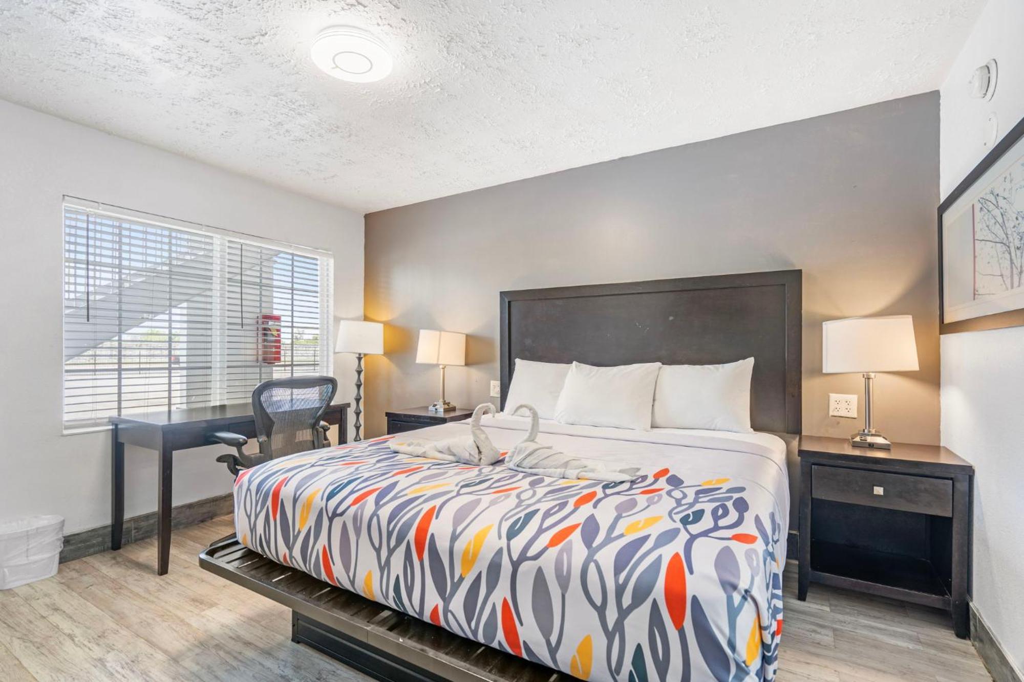 Budgetel Inns & Suites Augusta Downtown 706-945-1238 外观 照片